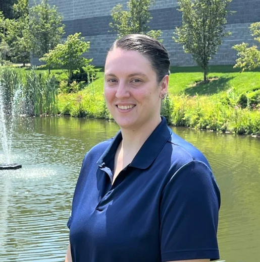 LINDSAY Chiropractic Assistant